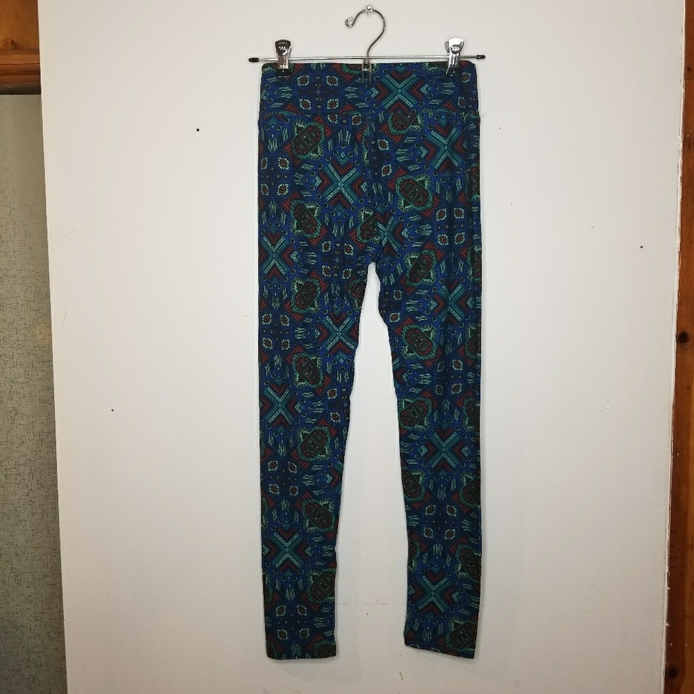 Lularoe Leggings In Multicolor Pattern Print - image 2